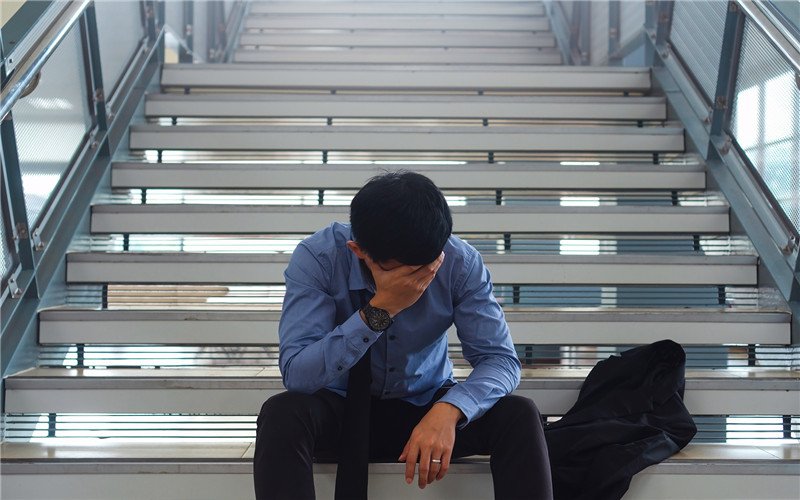 目前社会上，为什么许多企业倒闭后老板要选择跑路呢？分析一下 第9张