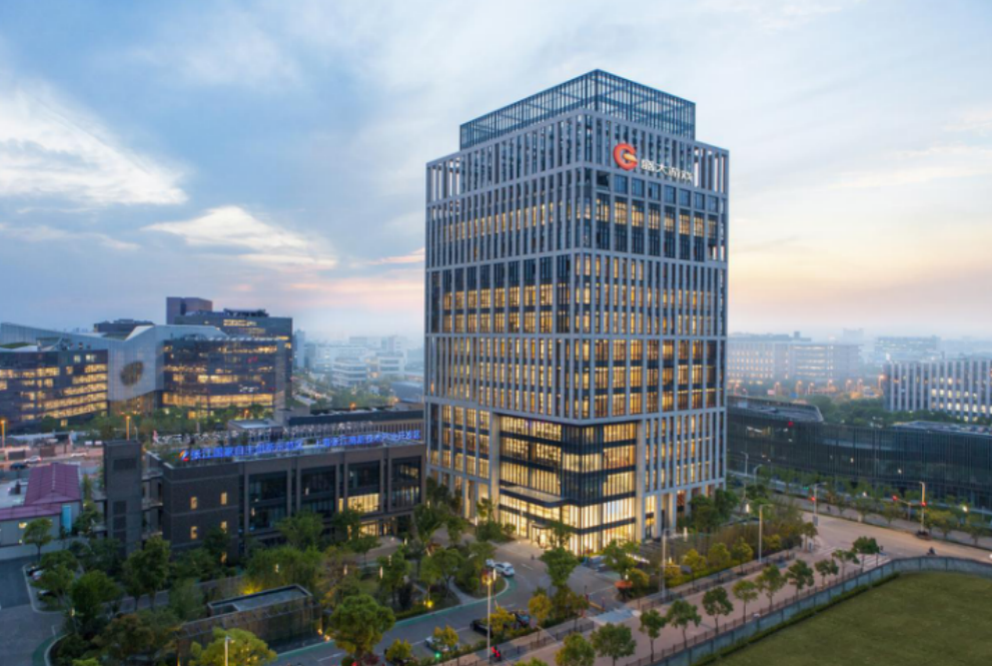 游戏行业三季度同比增长15.7%，世纪华通117亿营收领跑 第5张