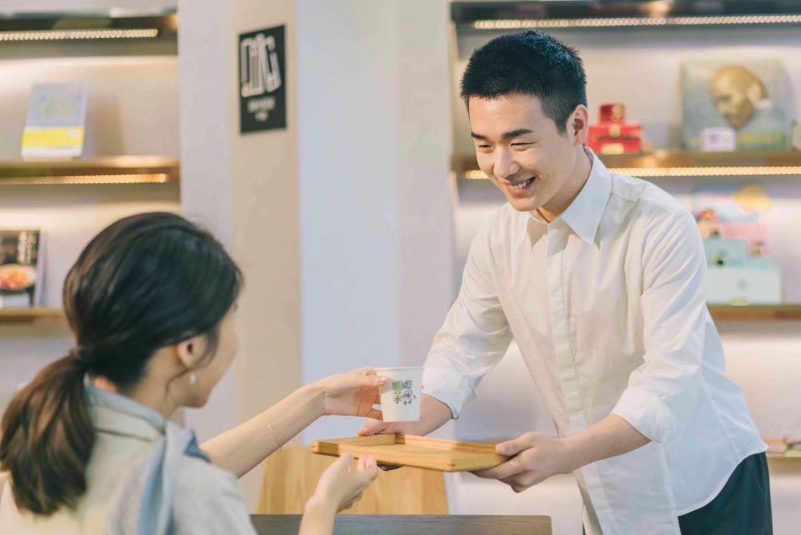 超有效的实体店锁客妙招！如何提升会员转化率，让顾客主动充值？ 第1张