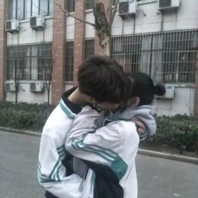 高情商女追男表白句子（让人无法拒绝的12条表白句） 第1张