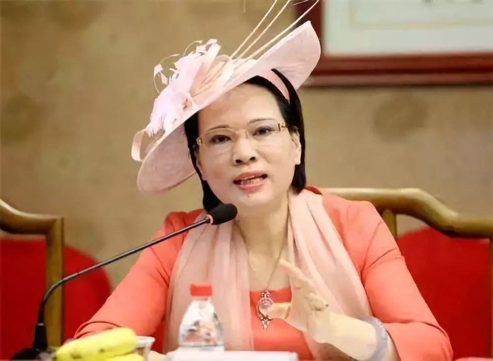 又一浙江女富豪凉了？巅峰时身价295亿，如今负债累累房子被拍卖 第7张