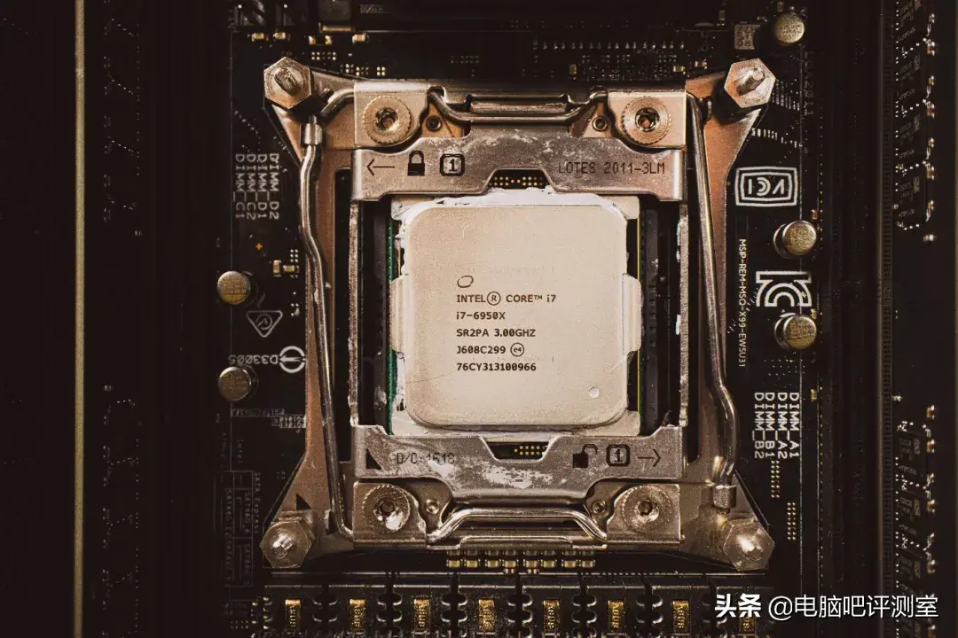 Core i7 6950X怎么样（Core i7 6950X测评） 第1张
