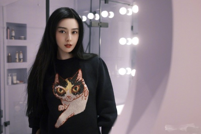 好莱坞票房失利，范冰冰低调赴韩拍片，甘为韩星当绿叶 第3张