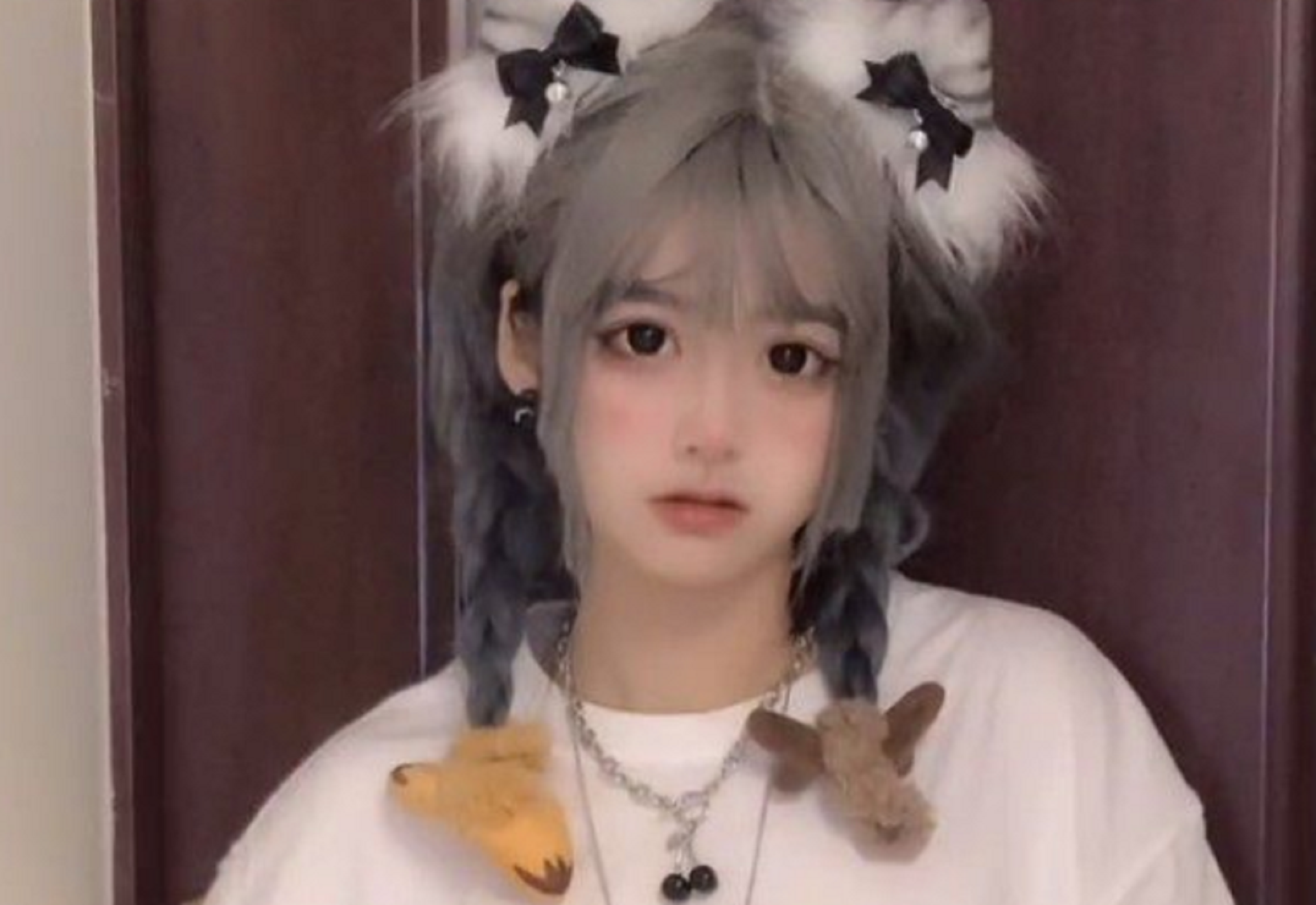 安妮：萝莉网红自曝是“男儿身”惊呆众人，靠骂人也能爆火全网？ 第3张