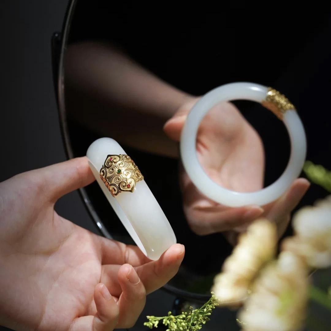 玉手镯怎么选择好坏（玉手镯好坏鉴别方法详解） 第3张