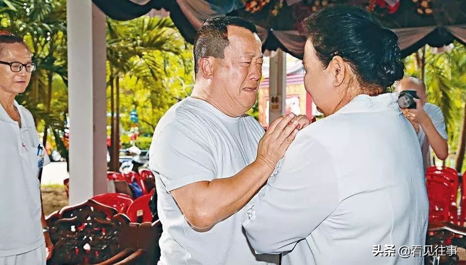 梁朝伟是他干儿子，拒见刘嘉玲张国荣，揭秘泰国白龙王的玄幻一生 第9张