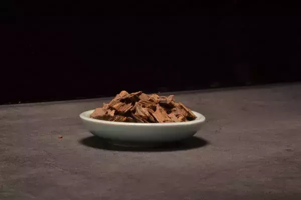 沉香和沉香木的区别哪个好（鉴定沉香的技巧分享） 第1张
