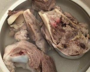 羊肚菌怎么做好吃又营养（分享一个羊肚菌最美味营养的做法） 第9张