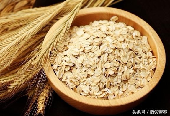 睡前可以吃香蕉吗（睡前吃香蕉对睡眠有好处） 第9张