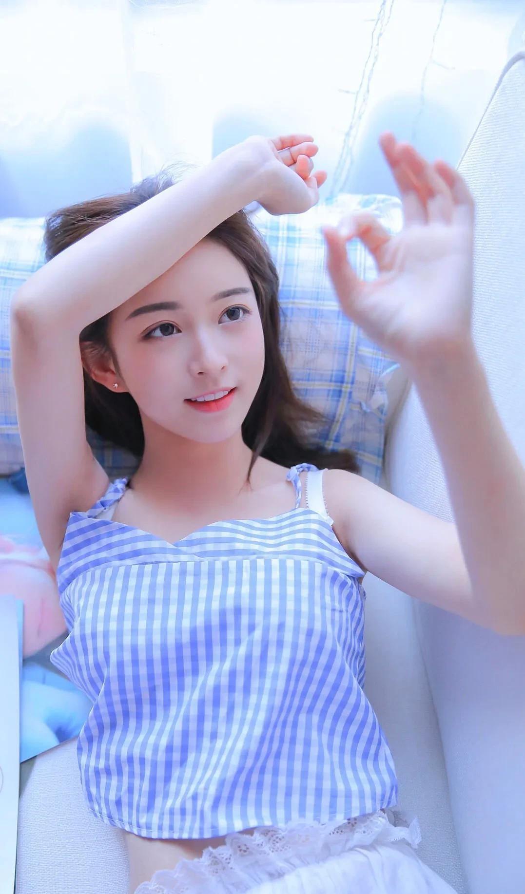 如何哄女孩子开心的笑话（哄女人开心的话幽默情话） 第1张