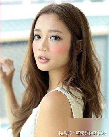 脸大适合什么发型（17款适合大脸的漂亮发型） 第11张