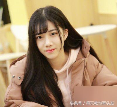脸大适合什么发型（17款适合大脸的漂亮发型） 第23张