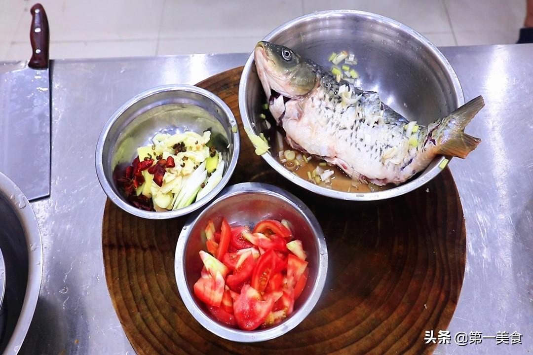 红烧鱼怎么做好吃（红烧鱼好吃的做法步骤） 第7张
