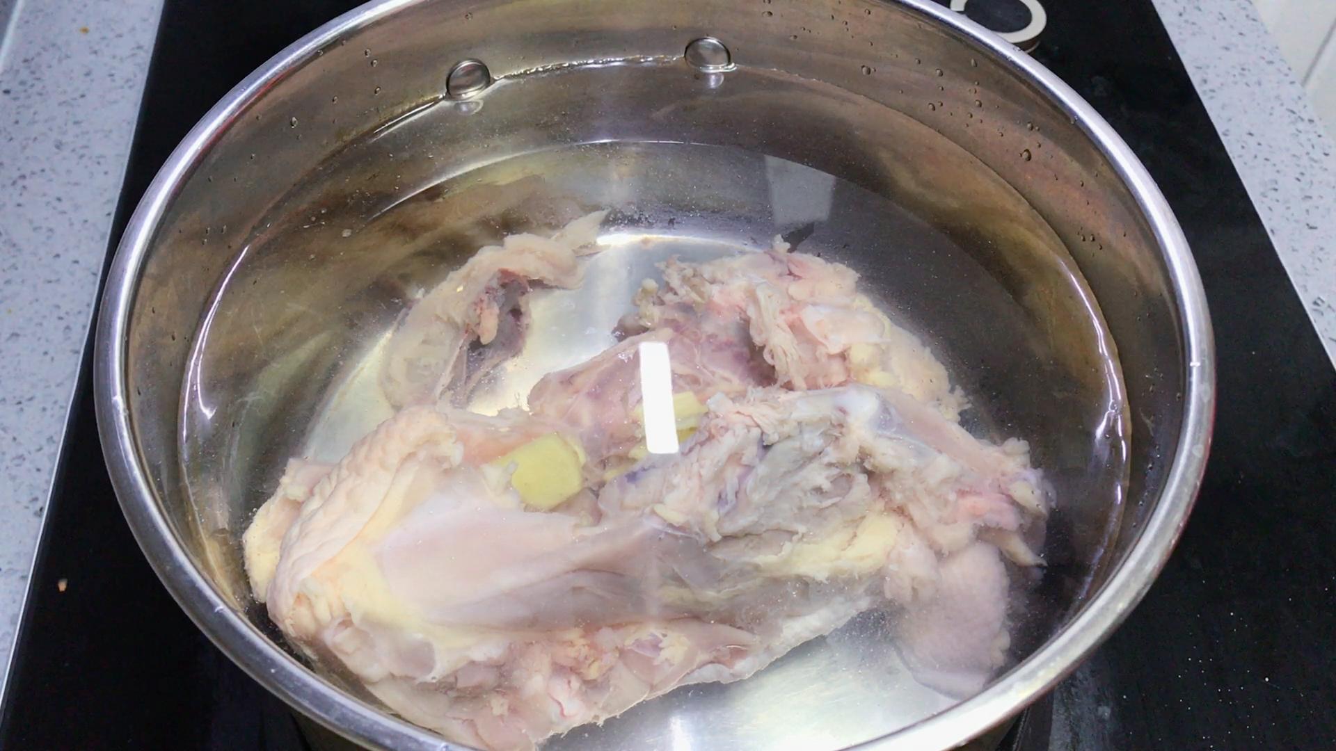 酸辣粉怎么做好吃又简单（酸辣粉家常做法步骤） 第5张