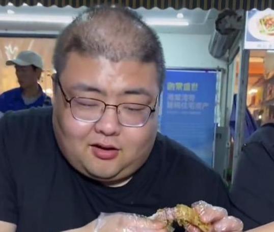 泡泡龙怎么死的（揭秘网红泡泡龙死因） 第15张
