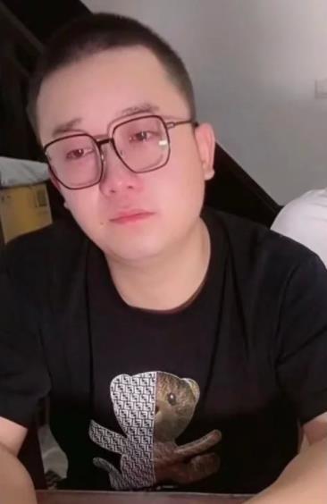 泡泡龙怎么死的（揭秘网红泡泡龙死因） 第27张