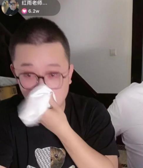 泡泡龙怎么死的（揭秘网红泡泡龙死因） 第39张
