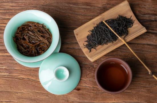 秋季喝什么茶好对身体好（秋冬适合喝的茶叶推荐） 第5张
