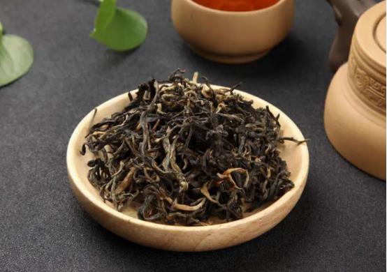 秋季喝什么茶好对身体好（秋冬适合喝的茶叶推荐） 第11张