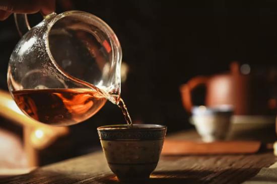 秋季喝什么茶好对身体好（秋冬适合喝的茶叶推荐） 第13张