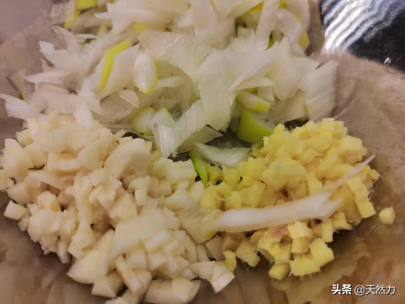 卤肉饭怎么做的软烂（简单卤菜的做法及配方） 第13张