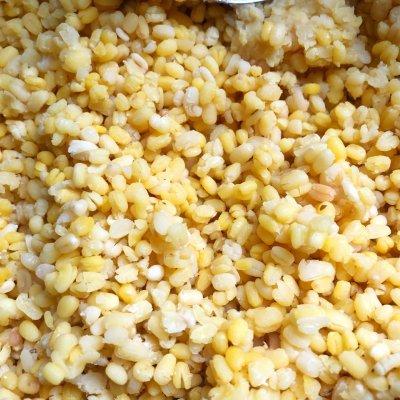 绿豆糕怎么做细腻好吃（自制绿豆糕的做法及配方） 第7张