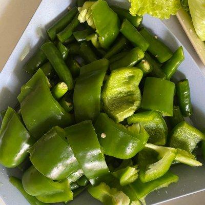 辣子鸡怎么做好吃（家常辣子鸡的制作方法） 第3张