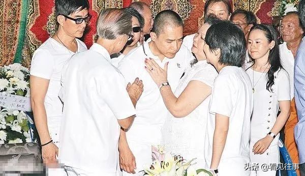 梁朝伟是他干儿子，拒见刘嘉玲张国荣，揭秘泰国白龙王的玄幻一生 第11张