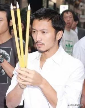 梁朝伟是他干儿子，拒见刘嘉玲张国荣，揭秘泰国白龙王的玄幻一生 第53张