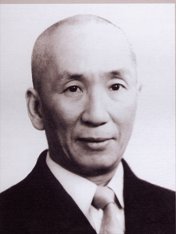 叶问真实历史简介：从未与日寇打擂，仍是一代宗师 第1张