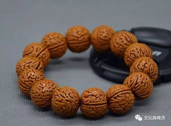 几种常见文玩菩提的寓意及颗数含义 第27张