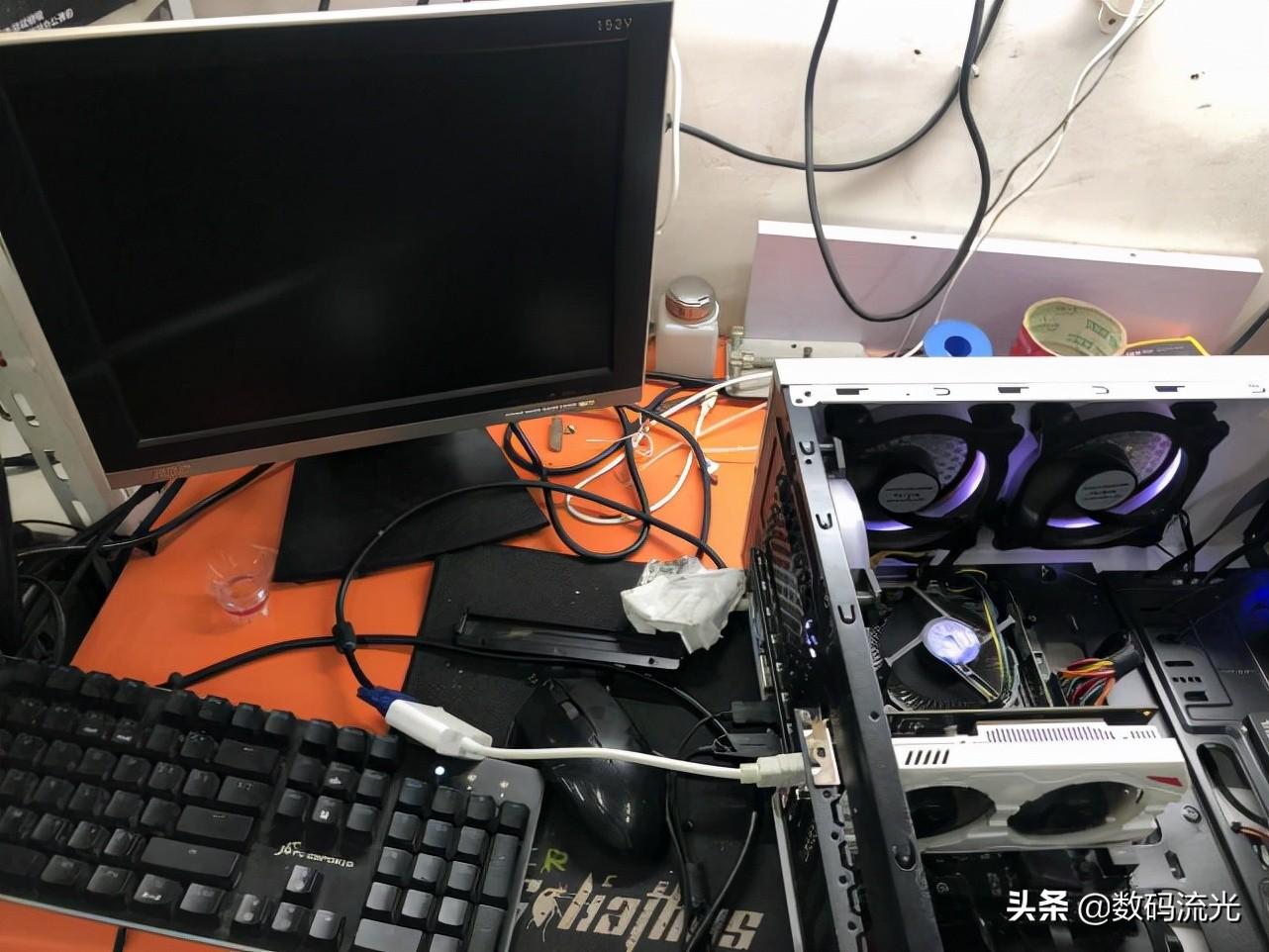 电脑开机显示屏显示无信号黑屏怎么办？兴许是这几个原因 第1张