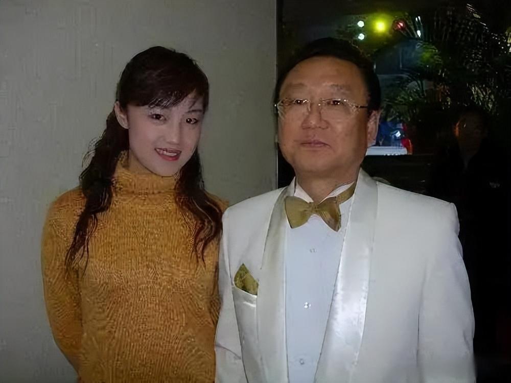 蒋大为个人资料简介（国内赚钱，国外享受的蒋大为） 第23张