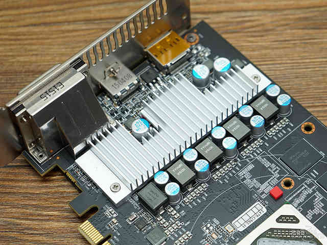 r9380显卡相当于gtx多少（R9 380显卡横向评测） 第15张