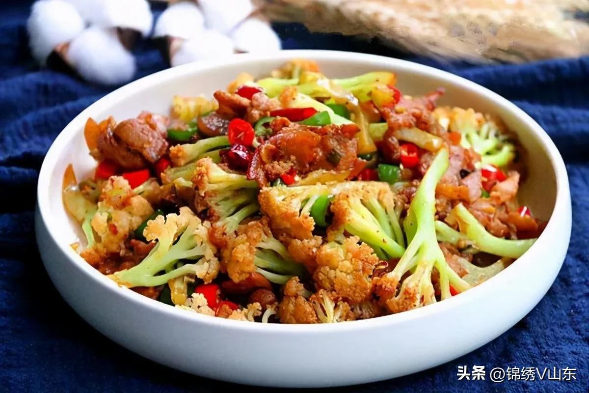 家里请客吃饭必备的10道菜谱（教你10道美味的下饭菜） 第1张