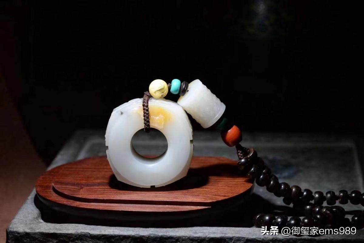 戴玉有什么好处（戴和田玉有什么禁忌） 第5张