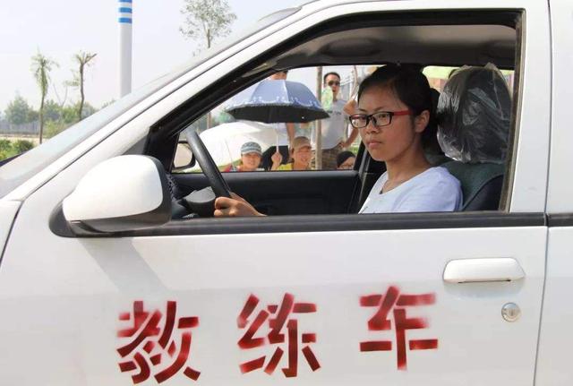 c1和c2有什么区别（C1和C2的准驾车型有什么不同） 第11张