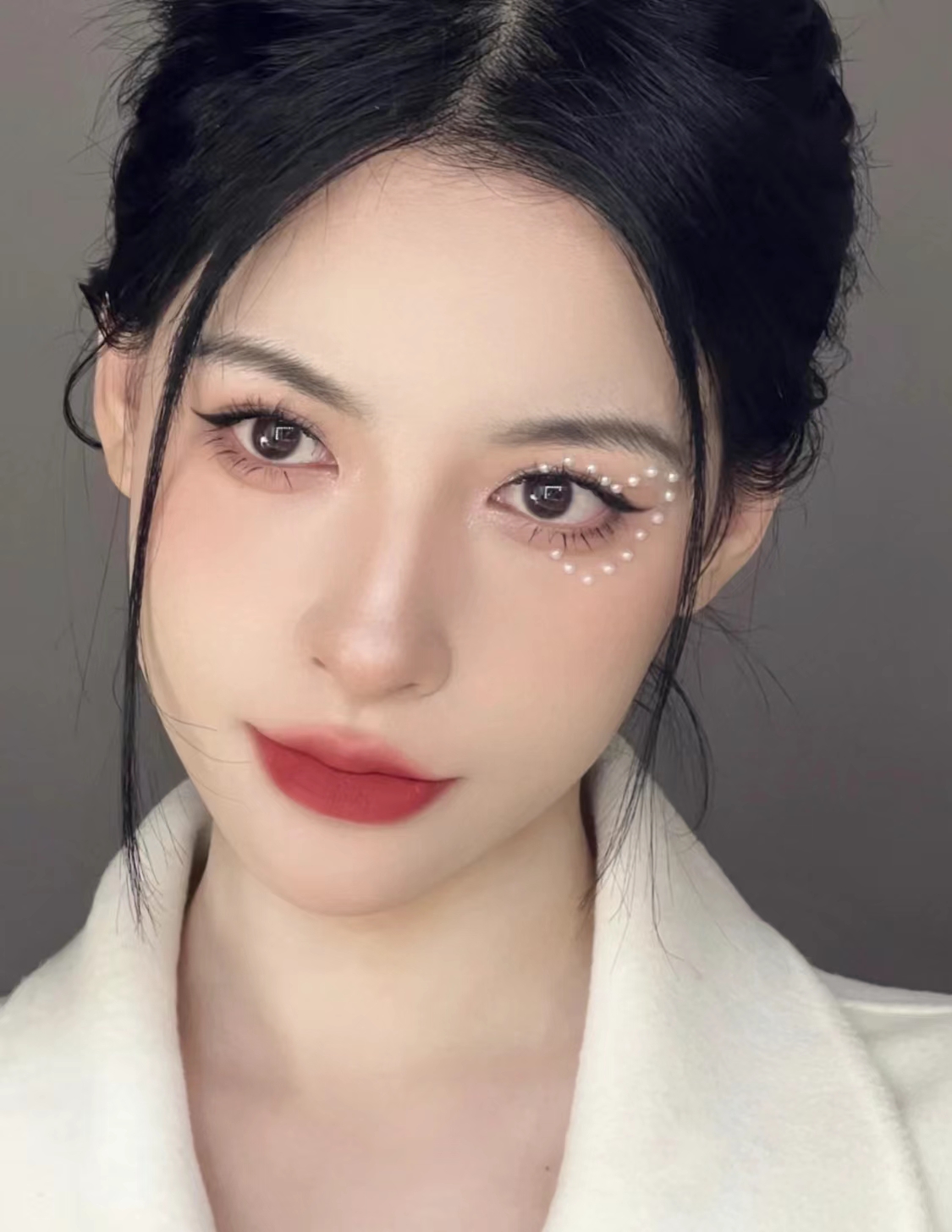 黄皮适合什么色号的口红（黄皮女生涂这些口红显白又气质） 第25张