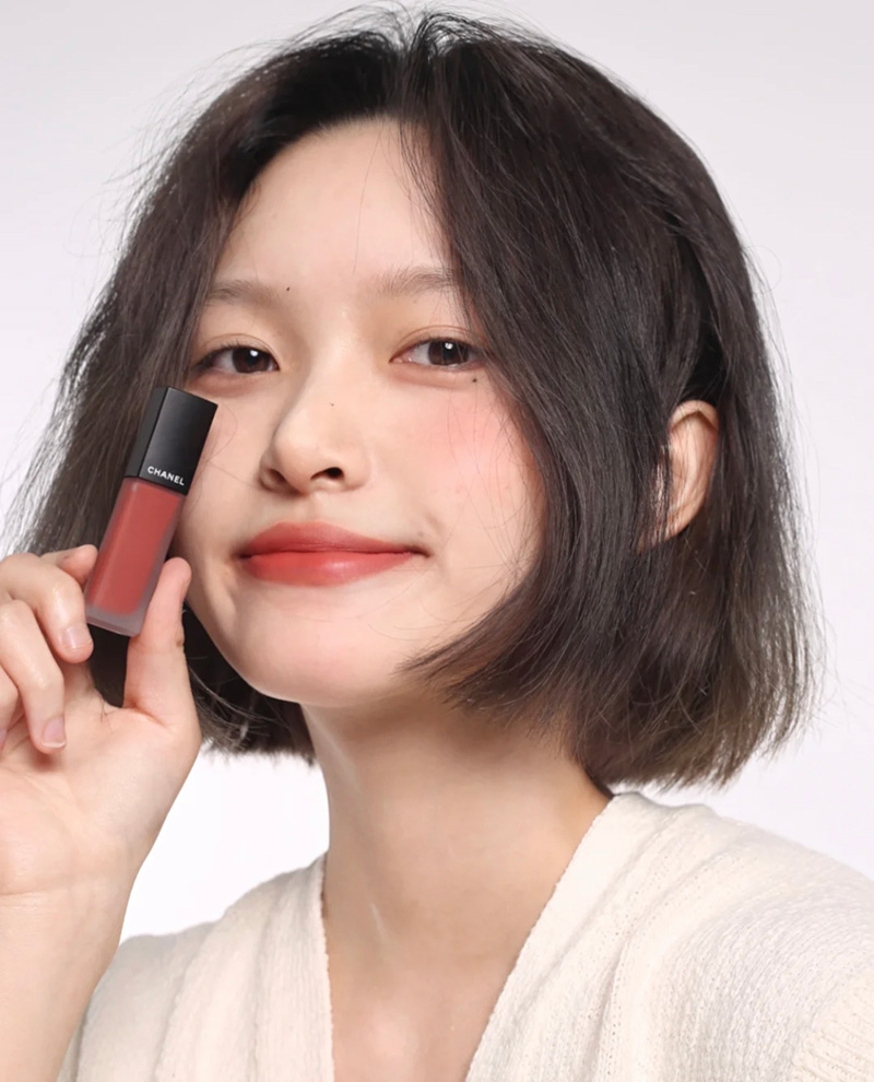 最适合素颜的5种口红色号（纯素颜涂什么口红颜色最自然） 第9张