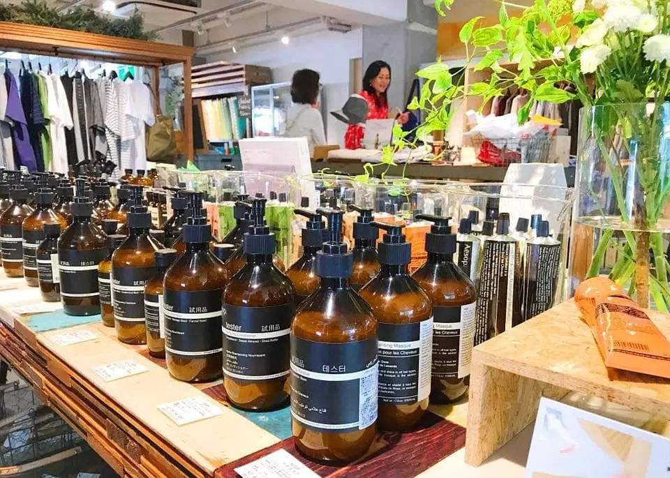 10大香水品牌（最好闻的十大销量香水品牌排行榜） 第21张