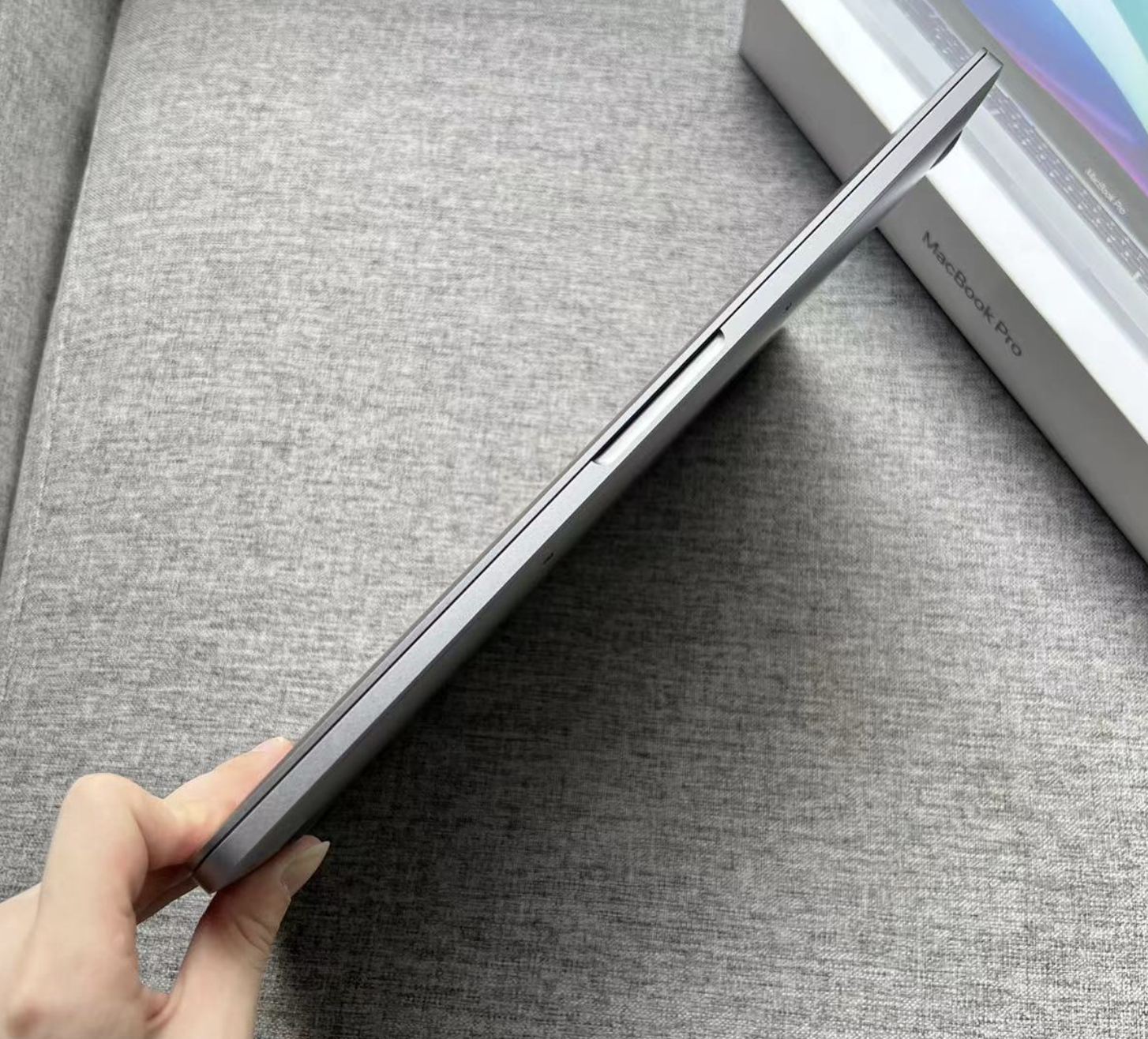 苹果笔记本电脑报价多少钱一台（苹果MacBookPro大幅“跳水”） 第7张