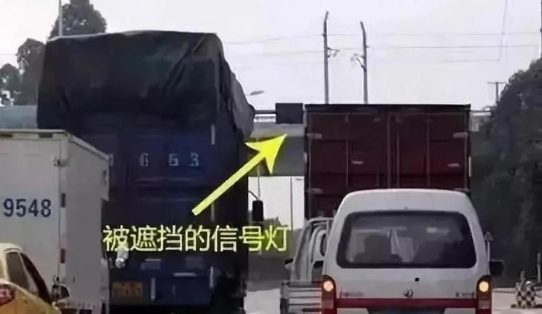 闯红灯扣几分罚多少钱（2022年新交规闯红灯扣分细则） 第9张