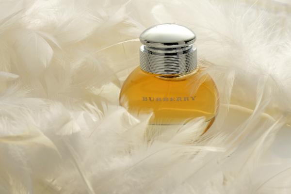 全球十大奢侈香水品牌（世界顶级香水品牌排行榜前十名） 第11张