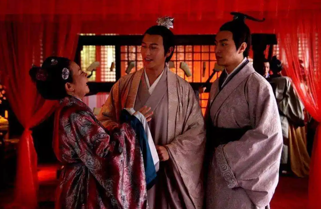 十两银子是多少人民币（古代去次青楼要花多少银子） 第5张