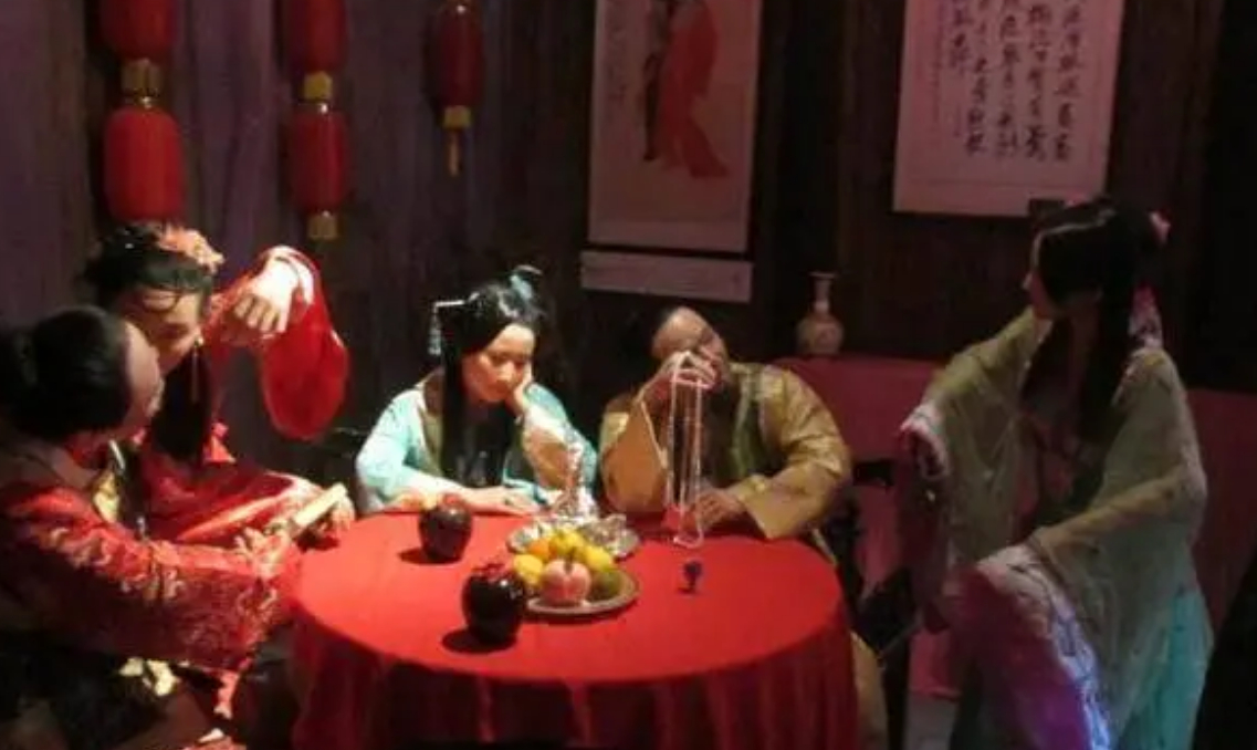 十两银子是多少人民币（古代去次青楼要花多少银子） 第11张
