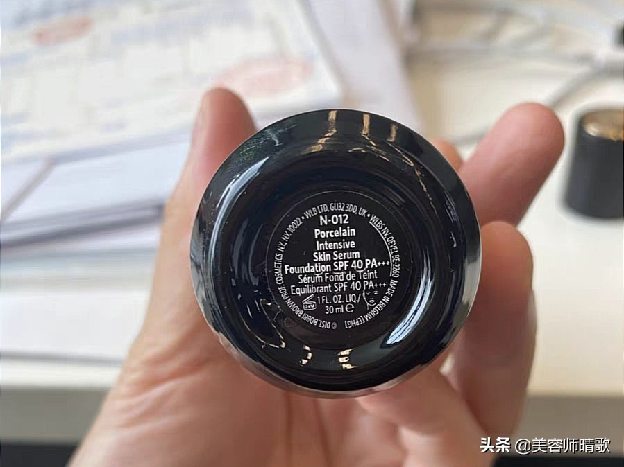 粉底液哪个牌子好用推荐（粉底液哪个牌子保湿遮瑕效果好） 第11张