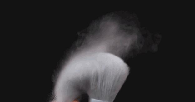 阿玛尼粉底液红标蓝标有什么不同（阿玛尼粉底液哪款好） 第13张