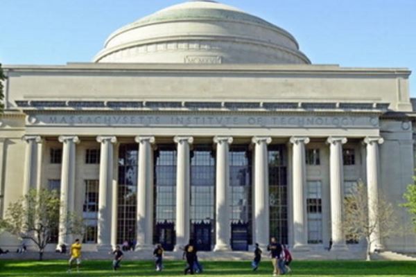 世界管理学排名前十的大学，哈佛大学排第一名 第9张
