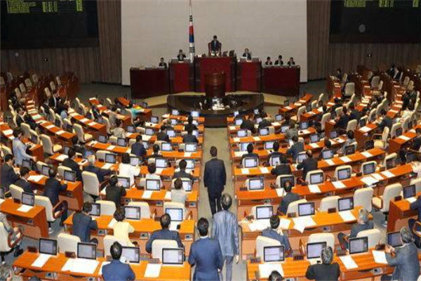 韩国十大高薪职业排行榜：整容医生上榜，大企高管居首位 第3张