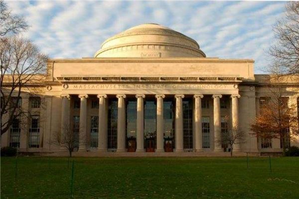 世界上名气最高的十所大学：北大列第三，剑桥居首 第7张